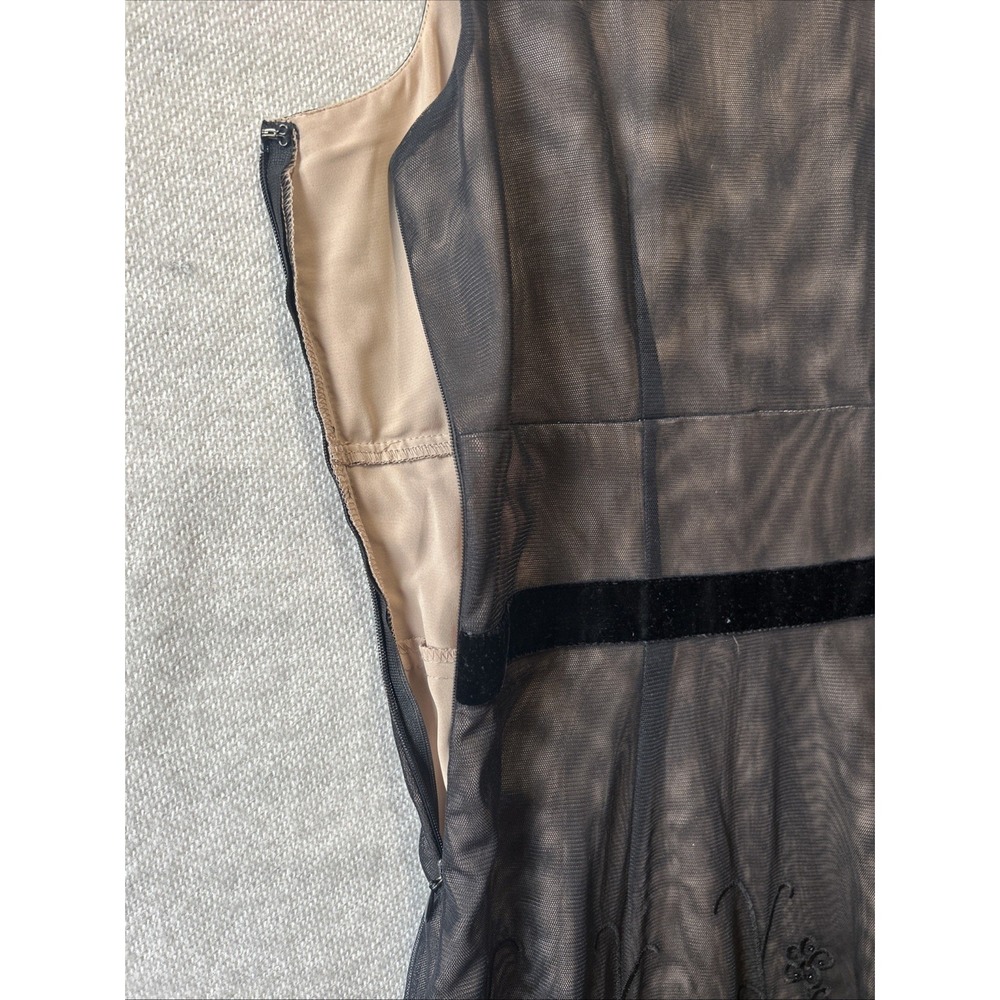 Ann Taylor LOFT Black Dress size 6P - Picture 8 of 8